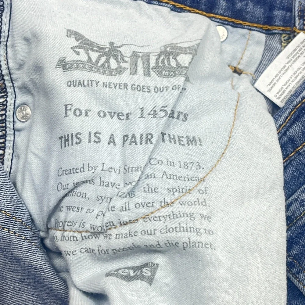 Levi's 559 Straight Leg Jeans Mens 32x34 Blue Denim Cotton Streetwear Distressed